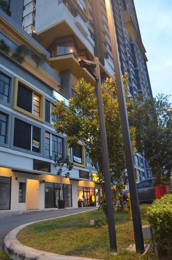 Casa Rv Homestay Mkh Boulevard Kajang Eksteriør bilde